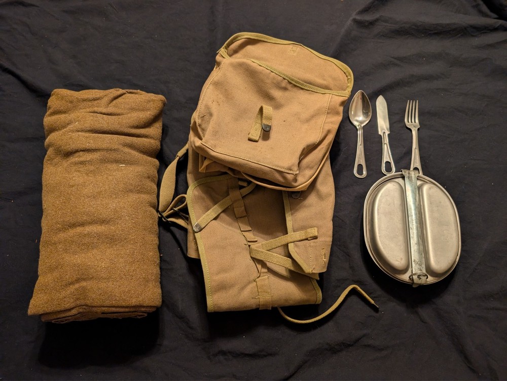 M-1928 Haversack Complete with Blanket and Mess Kit