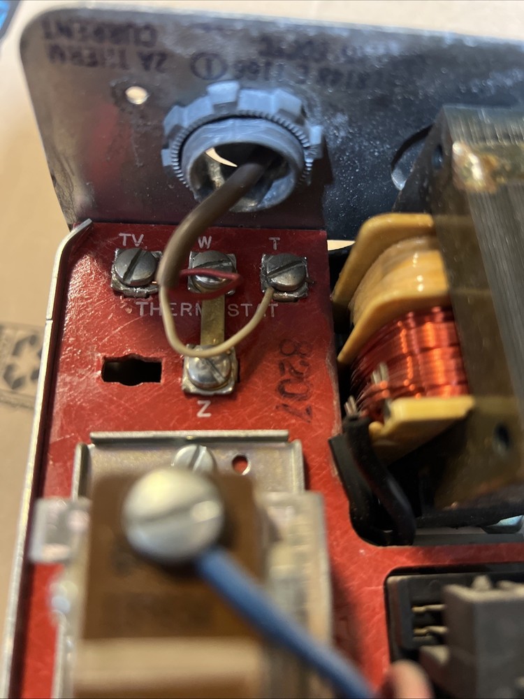 Honeywell L8148e1166