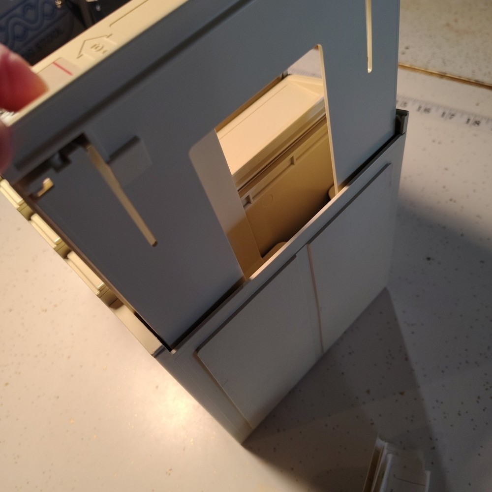 VTG DISKBANK 5 Floppy disk 5.25 Storage Detachable Customizable Case Stackable