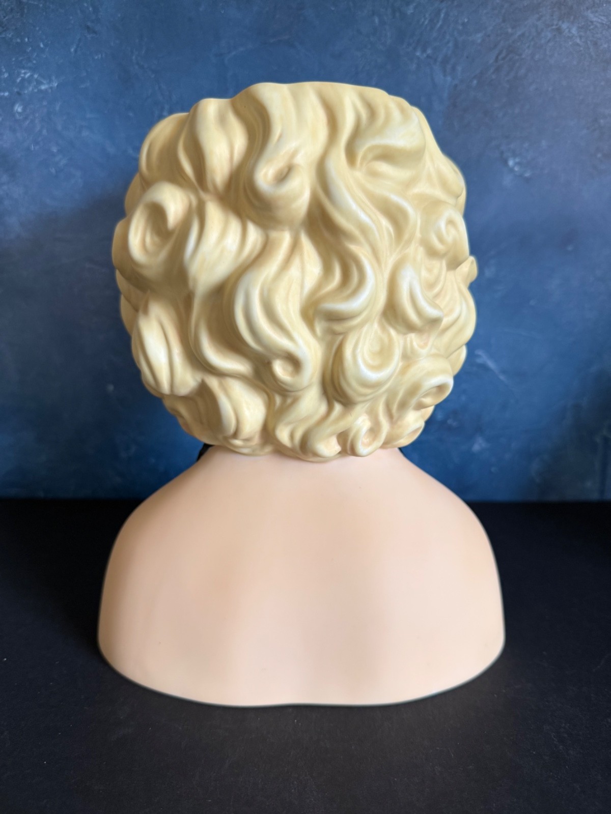 VINTAGE LADY HEAD VASE CONVENTION MARILYN MONROE 10” & VINTAGE NECKLACE/EARRINGS