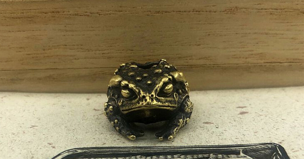 Frog Paracord Bead Hand-Casted Brass Charms EDC Accessories Pendant Buckle