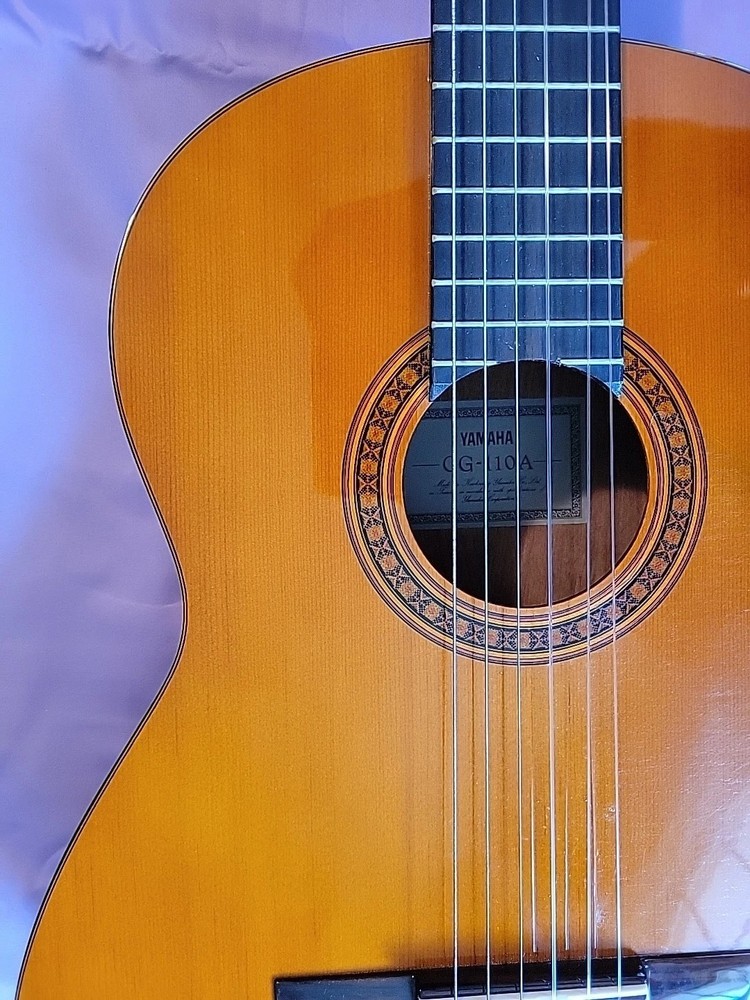 Yamaha CG110-A Guitar Nylon String With Soft Fender Case