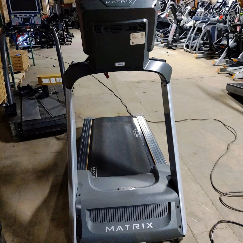 Matrix T7Xe Treadmill