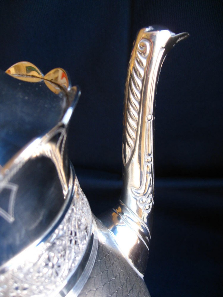 Silver-plated Coffee Pot - Extensive engravings - Excellent condition