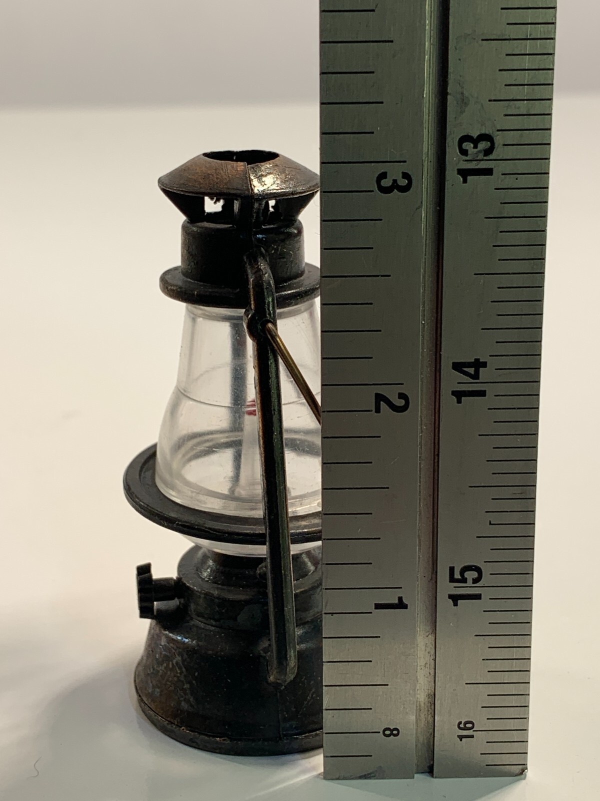 Vintage Die-Cast Pencil Sharpener Kerosine Oil Lantern With Box PSE