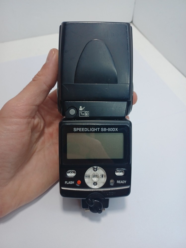 Nikon SB-80DX Speedlight Hot Shoe Flash - Tested -