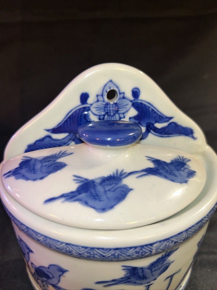 Victoria Ironstone Salt Cellar Hanging Box