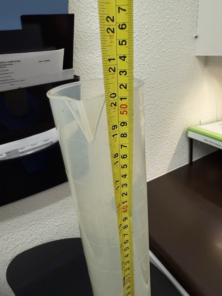 NALGENE 3663-2000mL Graduated Cylinder with PP Base.