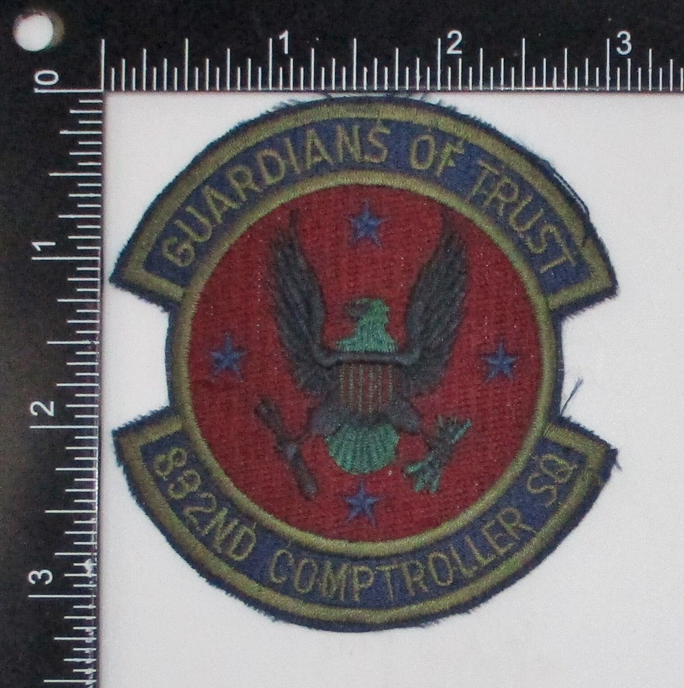 832nd COMPTROLLER SQUADRON US AIR FORCE PATCH Vintage Original USAF