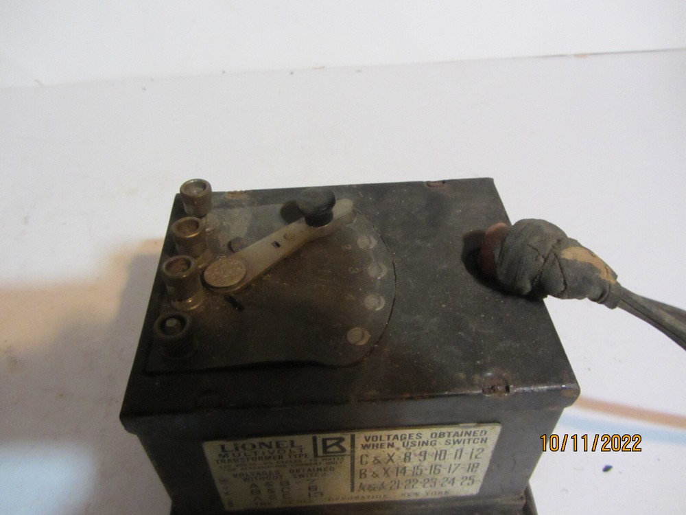 LIONEL MULTIVOLT TRANSFORMER TYPE B PRE WAR UNIT