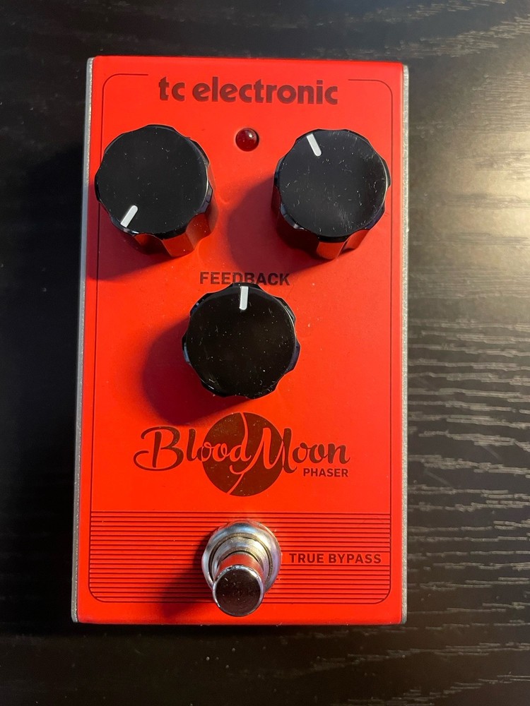 TC Electronic Blood Moon Phaser Effect Pedal- Pre owned