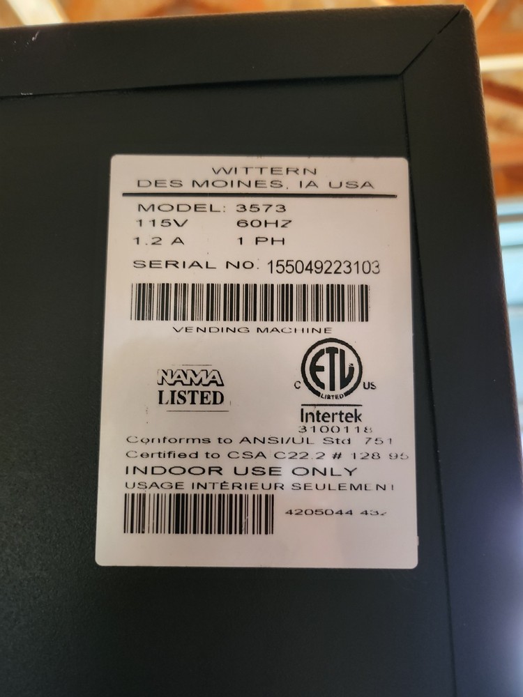 Vending Machine 23-Selection Snack Model #3573