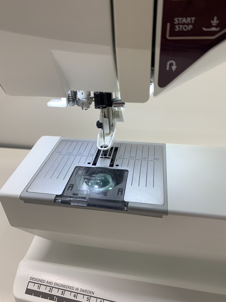 Husqvarna Viking Designer Ruby Royale Embroidery Machine