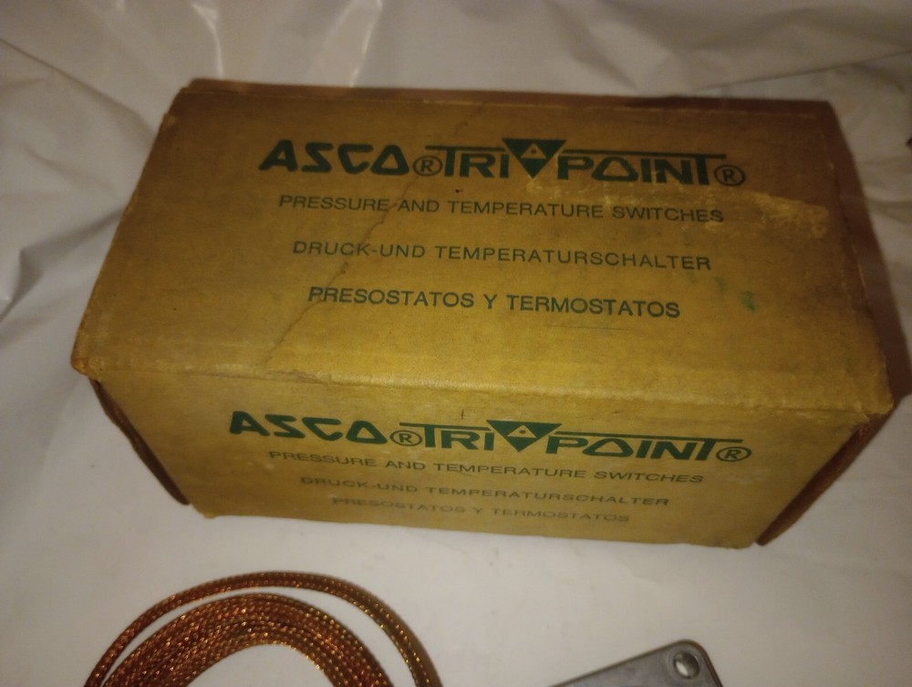 NEW OLD STOCK GENUINE ASCO TRIPOINT KF11A1 TEMPERATURE SENSOR SWITCH, NIB