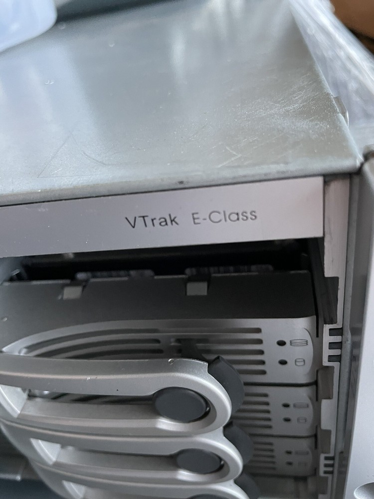 Promise Technology - VTrak E-Class VTE610f SAN RAID Chassis (#3) - 32 TB storage
