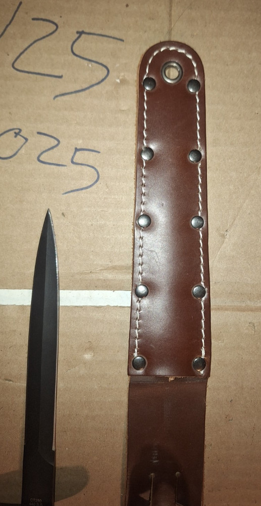 Colt CT280 Fighting Knife V-42 Devils Brigade Dagger