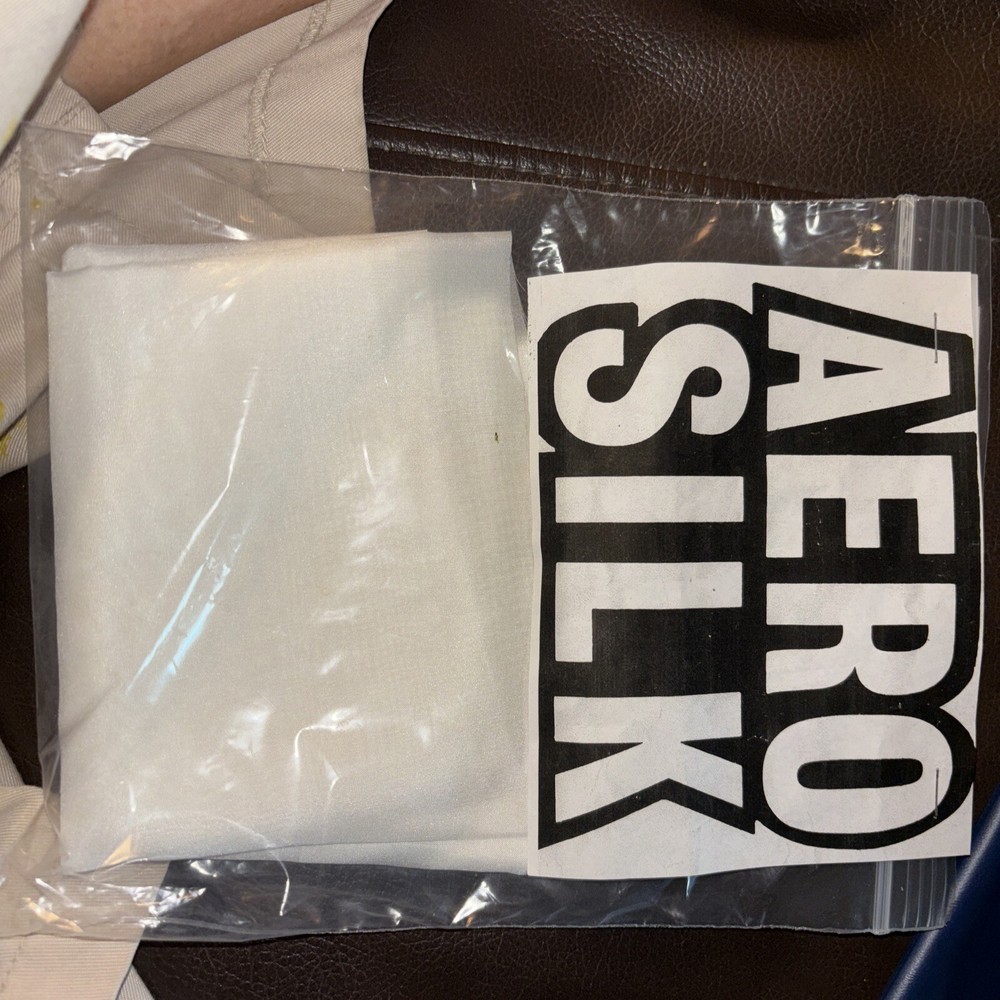 CHINESE SILK COVERING 1  1/2 SQUARE YDS WHITE