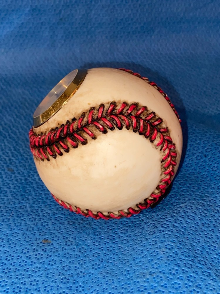 SS Sarna Baseball Desk Clock
