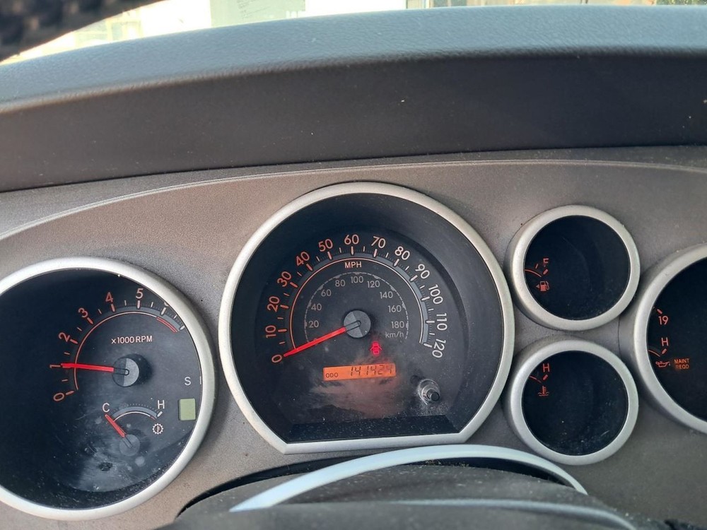 SEQUOIA 2010 Glove Box 4793319