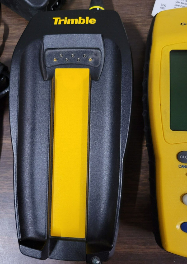 Trimble GeoExplorer 3 GPS Data Collector 38376-00 Base w/Data Cable & Adapter