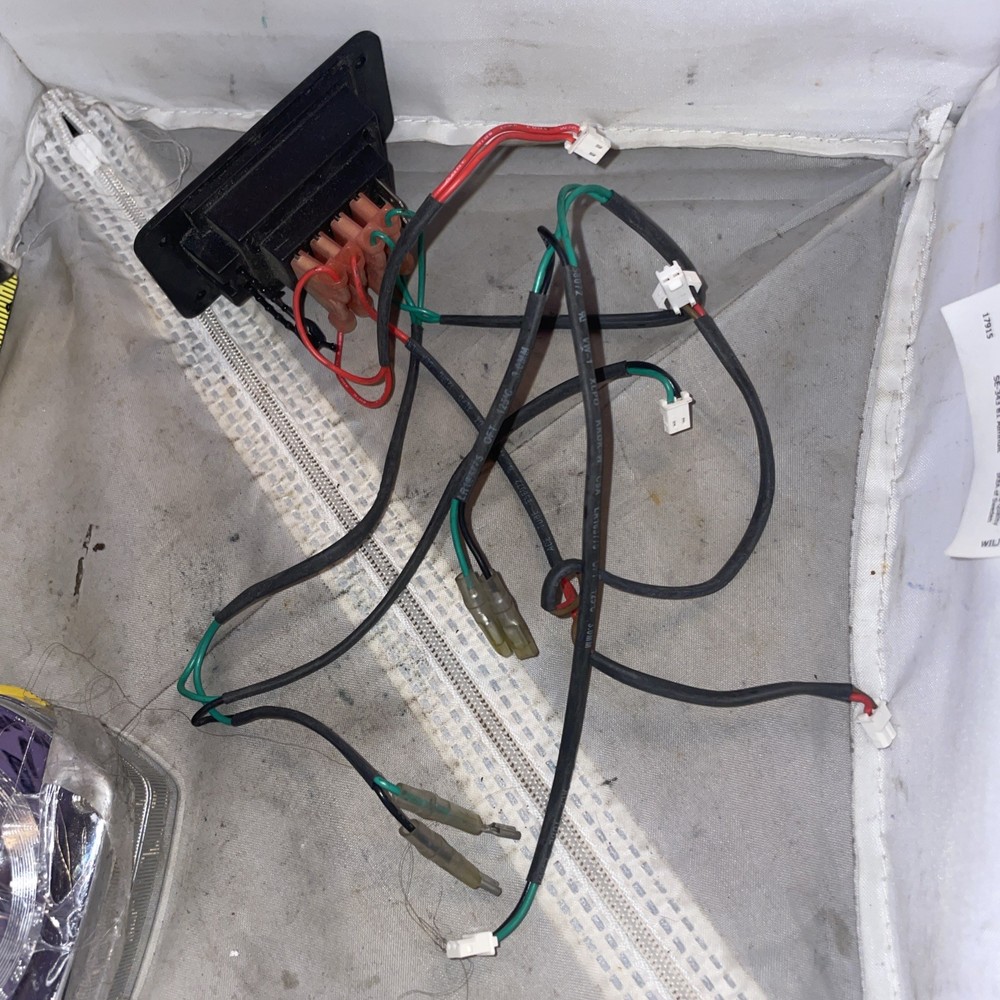 Fuse Box For Pride Mobility Scooter AY02