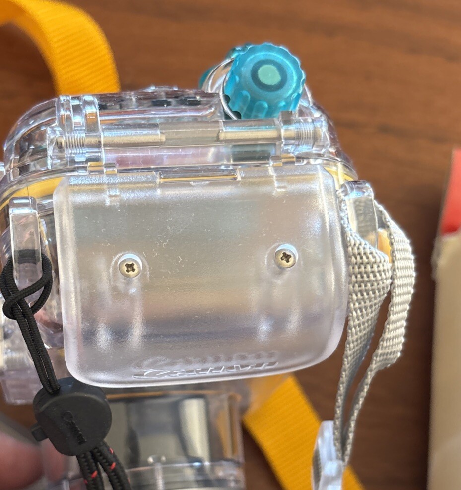 CANON Waterproof Camera Case WP-DC1 40m/130ft Used