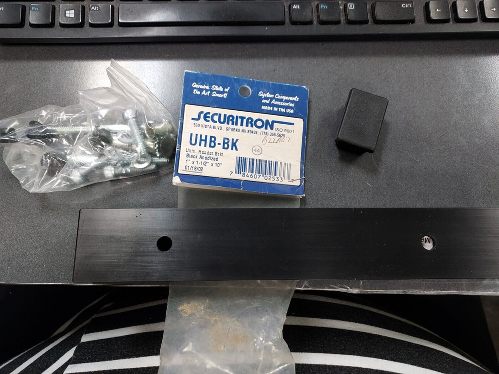 SECURITRON - Universal Header Bracket Kit - Black Anodized UHB-BK *NOS*