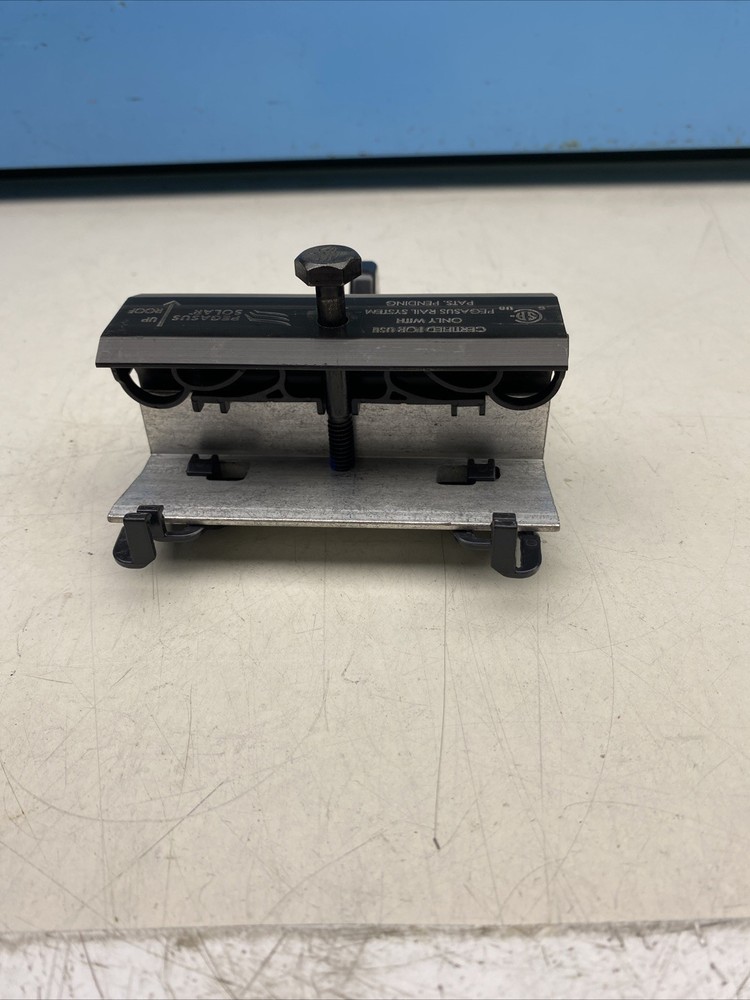 Pegasus PSR-SRC SKIPRAIL CLAMP