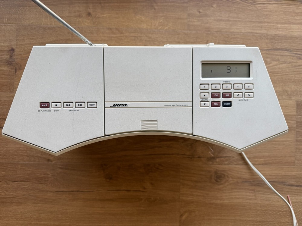 Bose Acoustic Wave CD Music System CD-3000 Does NOT work AS IS NO Returns