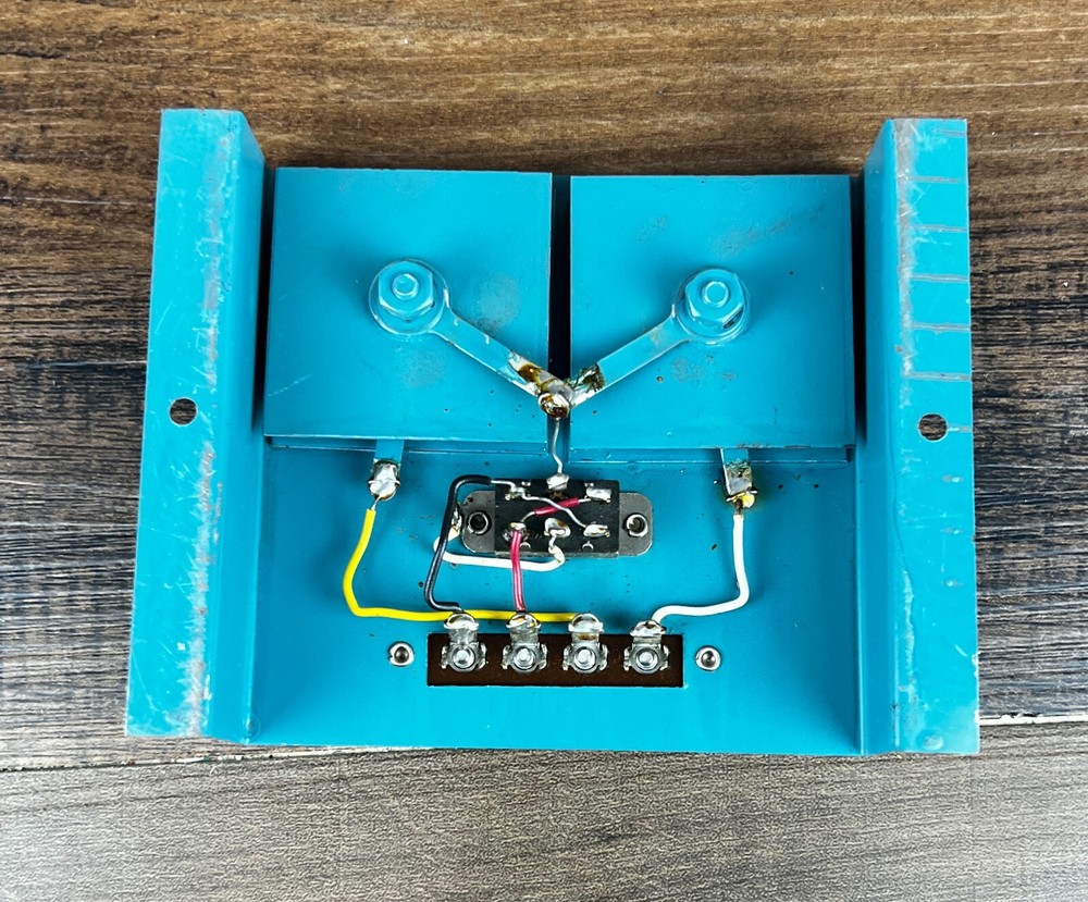Vintage HO Mini Model Adapter Model Rectifier Corp