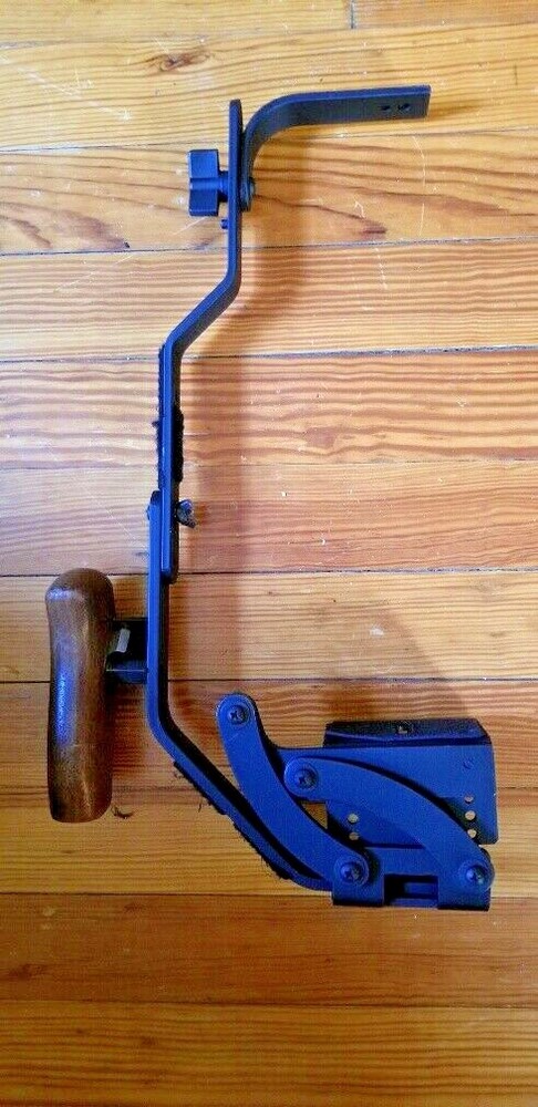 16 Inch Camera Flash Flip Bracket