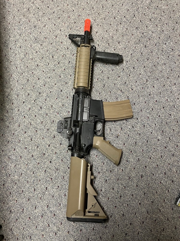 Electric Airsoft Rifle