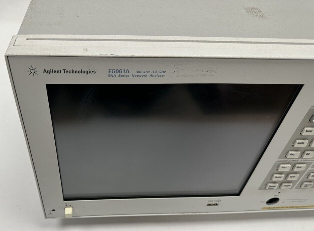 Agilent Technologies E5061A - 300kHz - 1.5 GHz - ENA Series Network Analyzer