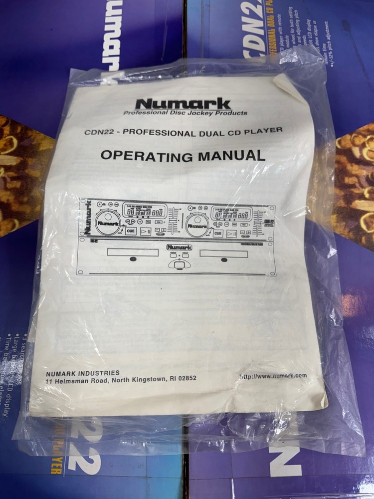NUMARK CDN-22 2-CHANNEL DUAL DECK WITH CONTROLLER & BOX *AS IS READ*