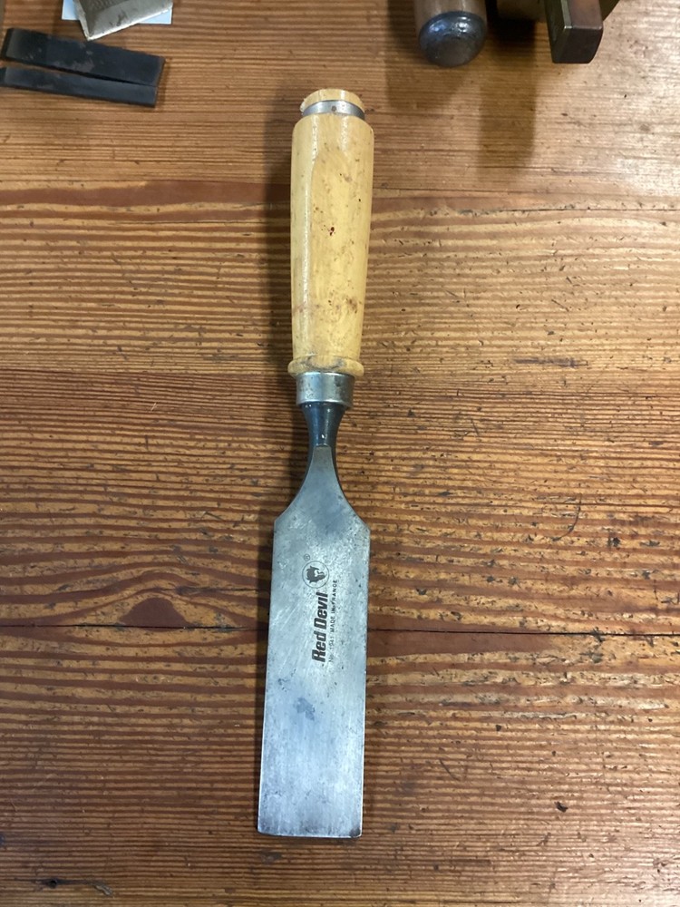 Vintage Red Devil Chisel. 1-9/16" No. 1941
