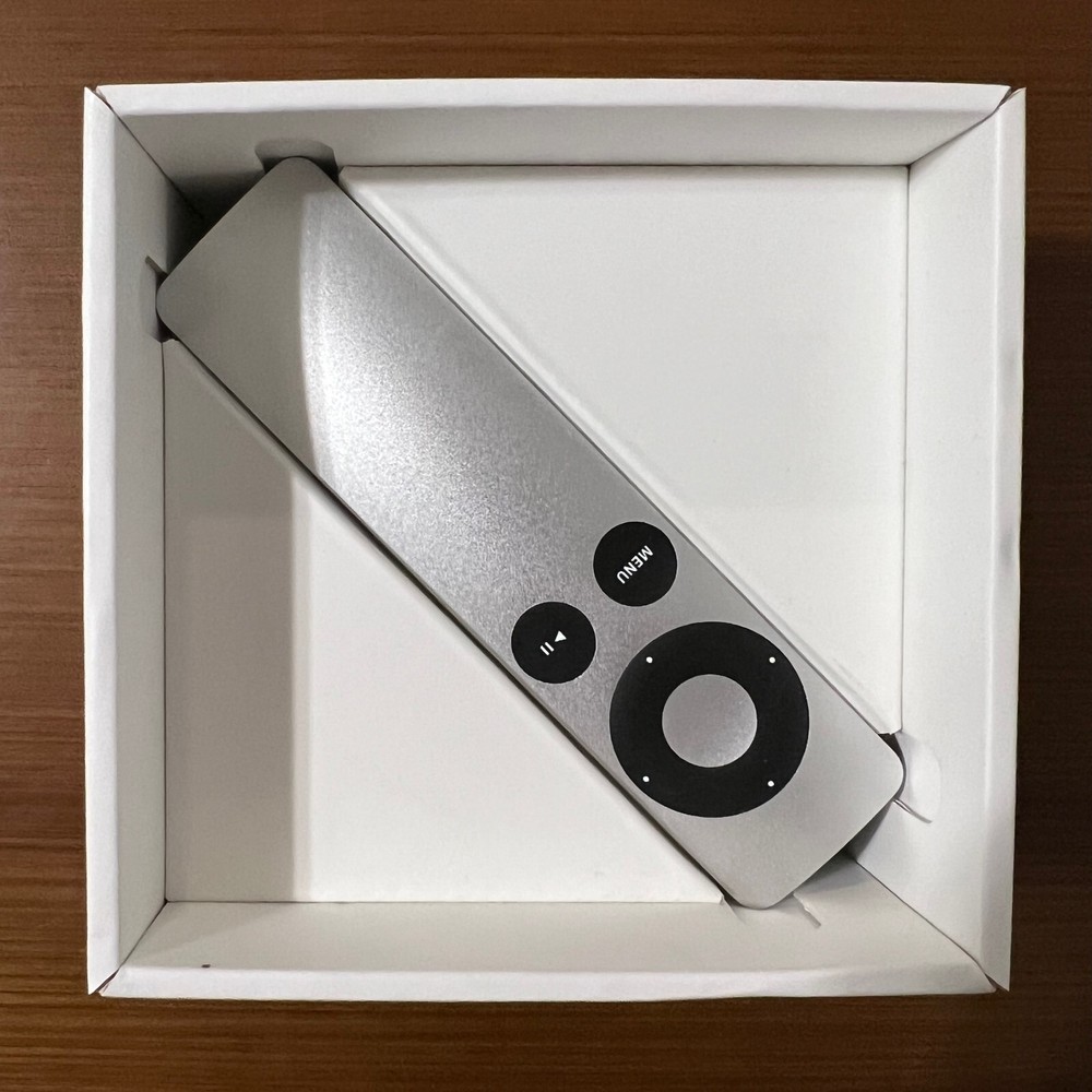 Apple TV 3rd Generation Model A1427 With Remote