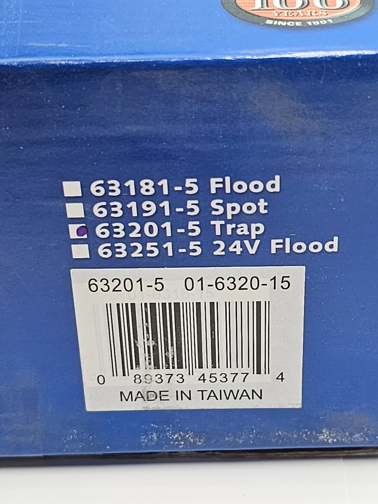 Grote 63201-5 Large Rectangular Halogen Work Lamp, Trapezoid
