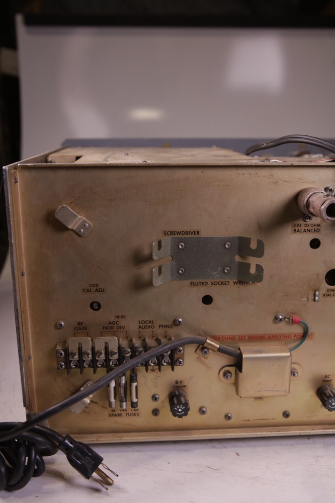 Stewart-Warner R-390a/URR Communication Receiver