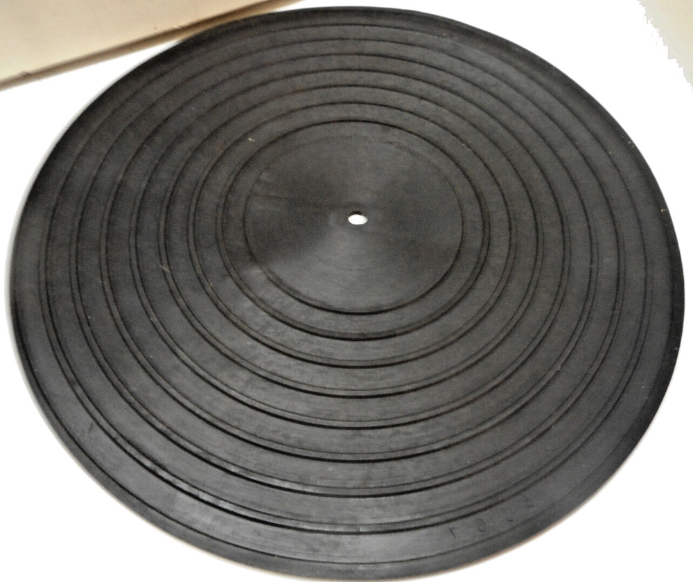 NUMARK  TURNTABLE  TT1400 - PLATTER MAT - PARTING OUT