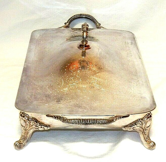 TOWLE RECTANGULAR SILVER PLATED FOOTED ELECTRIC CHAFING DISH (NO GLASS INSERT)