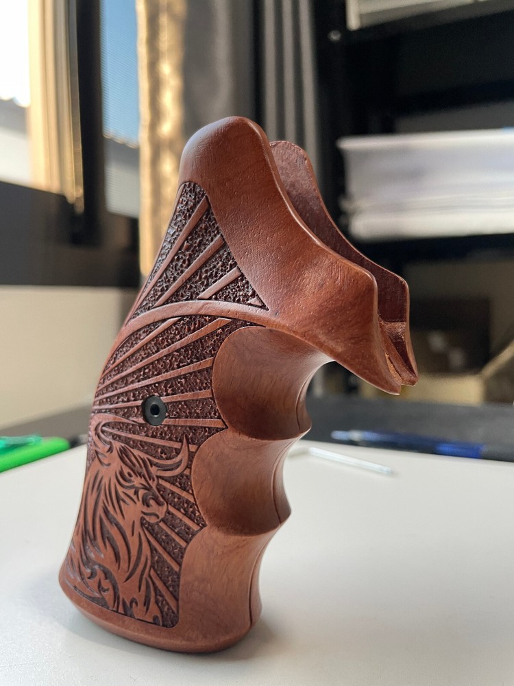Cool remade handle Grips For Taurus Medium/Large Frame Square Butt .357 Hardwood