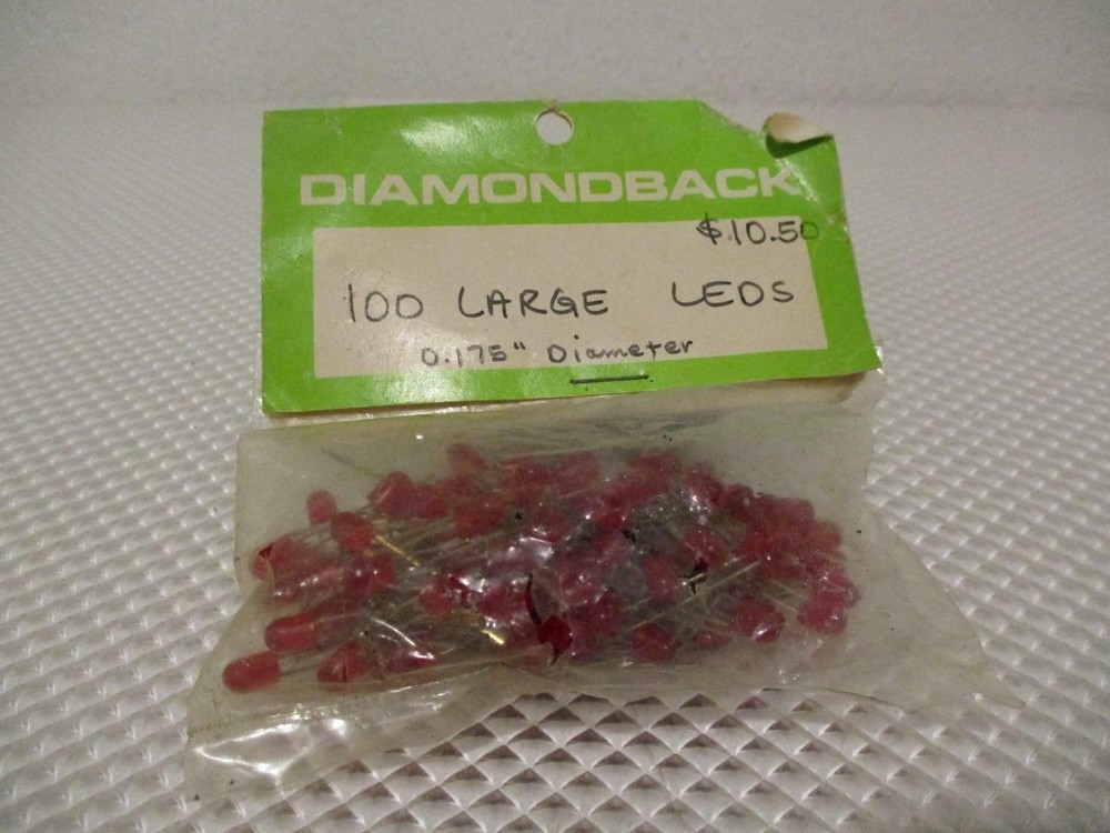 ONE NEW DIAMONDBACK LED TRANSISTORS 0.175"  DIAMETER.