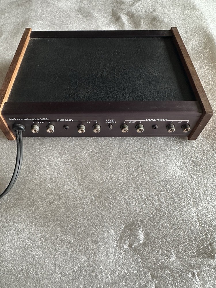MXR M-119, Compander, Stereo Compressor Expander, Vintage Unit