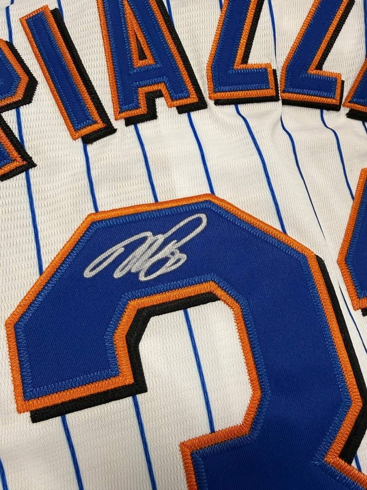 Hand Signed METS Team Jersey Autographed Mike Piazza BAS COA