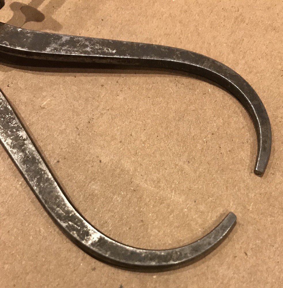 Starrett Outside Spring Caliper, Steel, Threaded Lock Nut, 0-4" Range