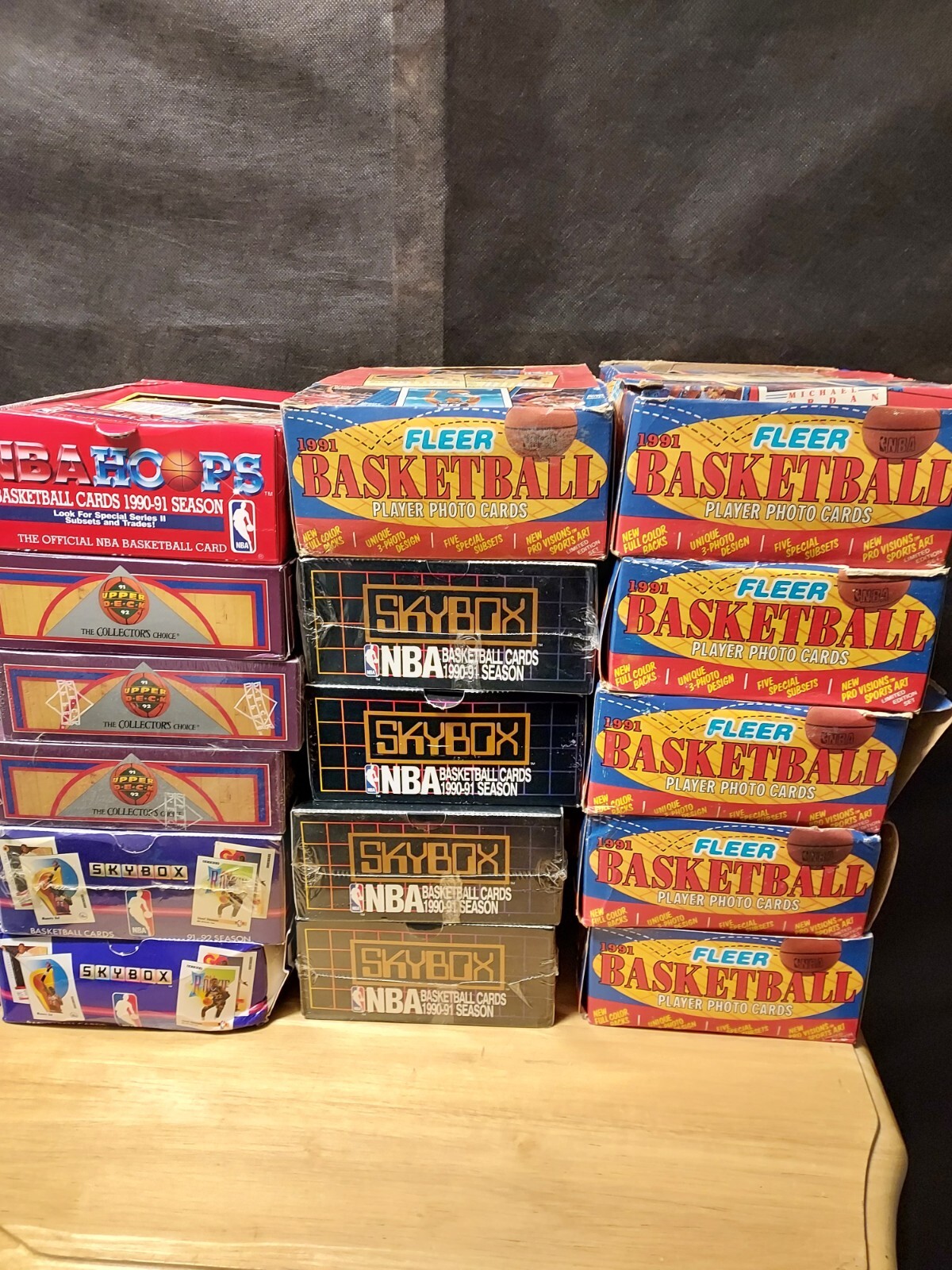 Lot of VINTAGE Unopened 75+ Basketball Cards in Factory Sealed Packs --NEW--
