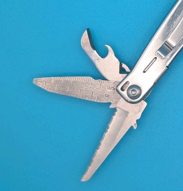 LEATHERMAN WINGMAN MULTI-TOOL! FAST SHIPPING!