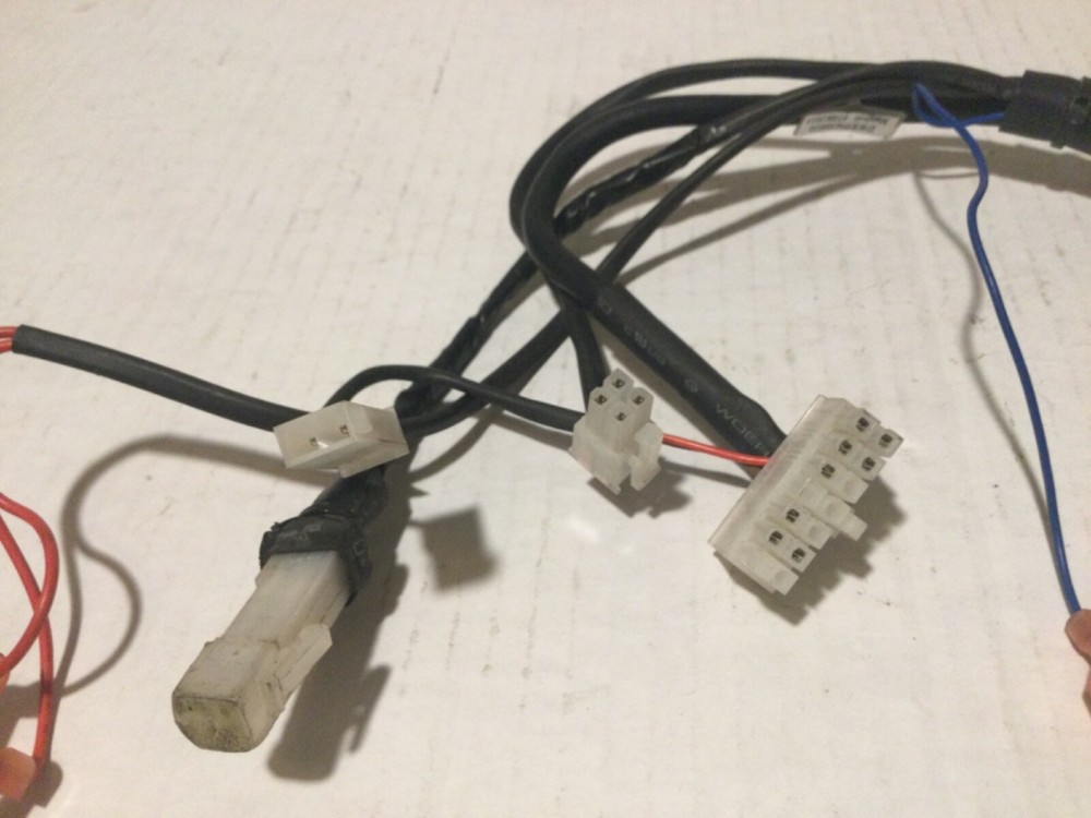 Interface Controller Harness for Go-Go Elite Traveller SC40, PART# DWR9983H039