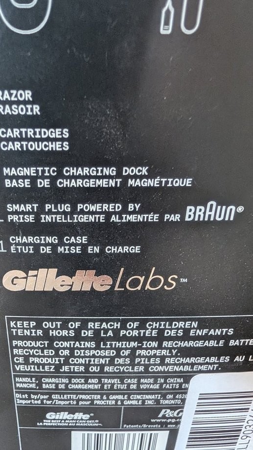 Gillette Labs Heated Razor Starter Kit w/ Base & Case