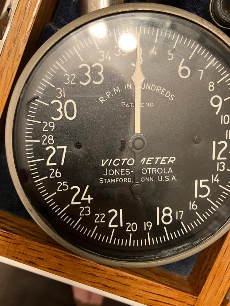 Victometer Tachometer Centrifugar Type B USNAVY